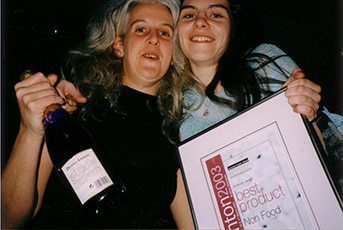 Su-and-Dons-2003-Award